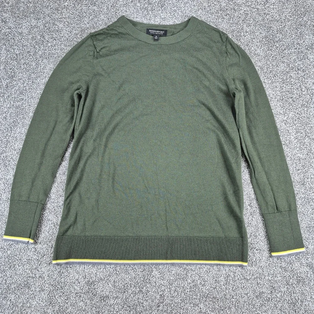 Banana Republic Extra Fine‎ Merino Wool Sweater Womens Medium Green Crewneck